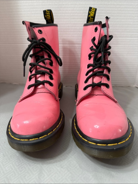 Dr. Martens Shoes - Dr Martens 1460W Women's Size 7 Combat Boots Pink Patent Leather 8 Eye Lace Up